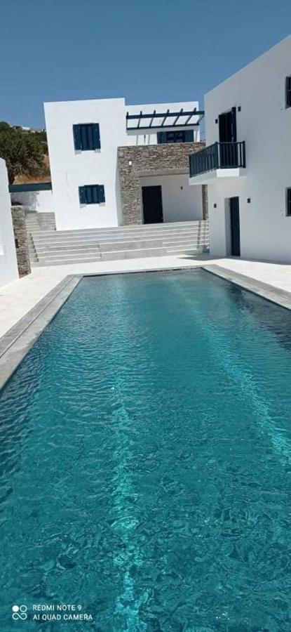 Paros-Memories-Neubau-Villen, Sportpool Aspro Chorio Kültér fotó
