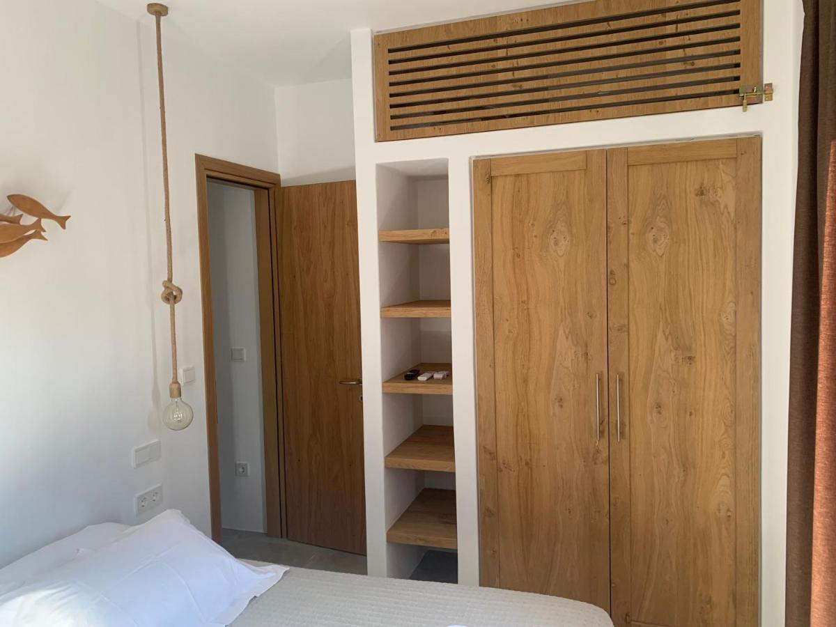 Paros-Memories-Neubau-Villen, Sportpool Aspro Chorio Kültér fotó