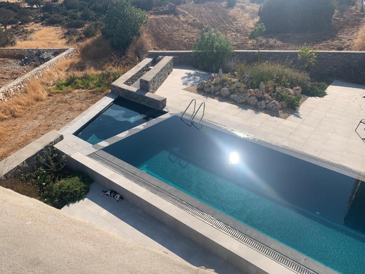 Paros-Memories-Neubau-Villen, Sportpool Aspro Chorio Kültér fotó