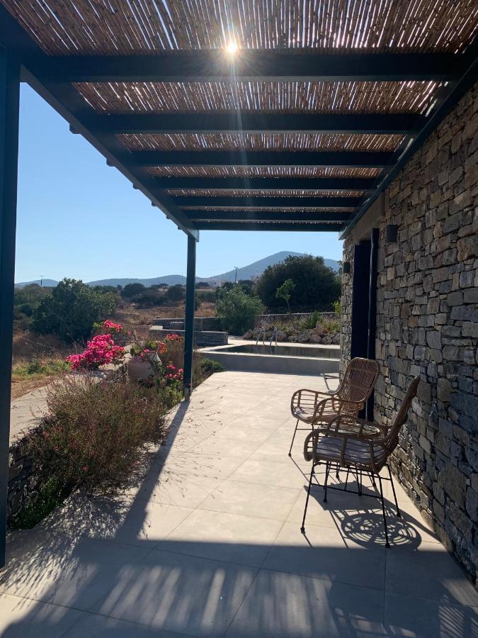Paros-Memories-Neubau-Villen, Sportpool Aspro Chorio Kültér fotó